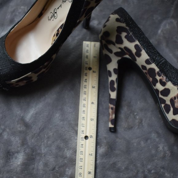 Penny Loves Kenny Cheetah Sparkle Studded Heels - Picture 11 of 15